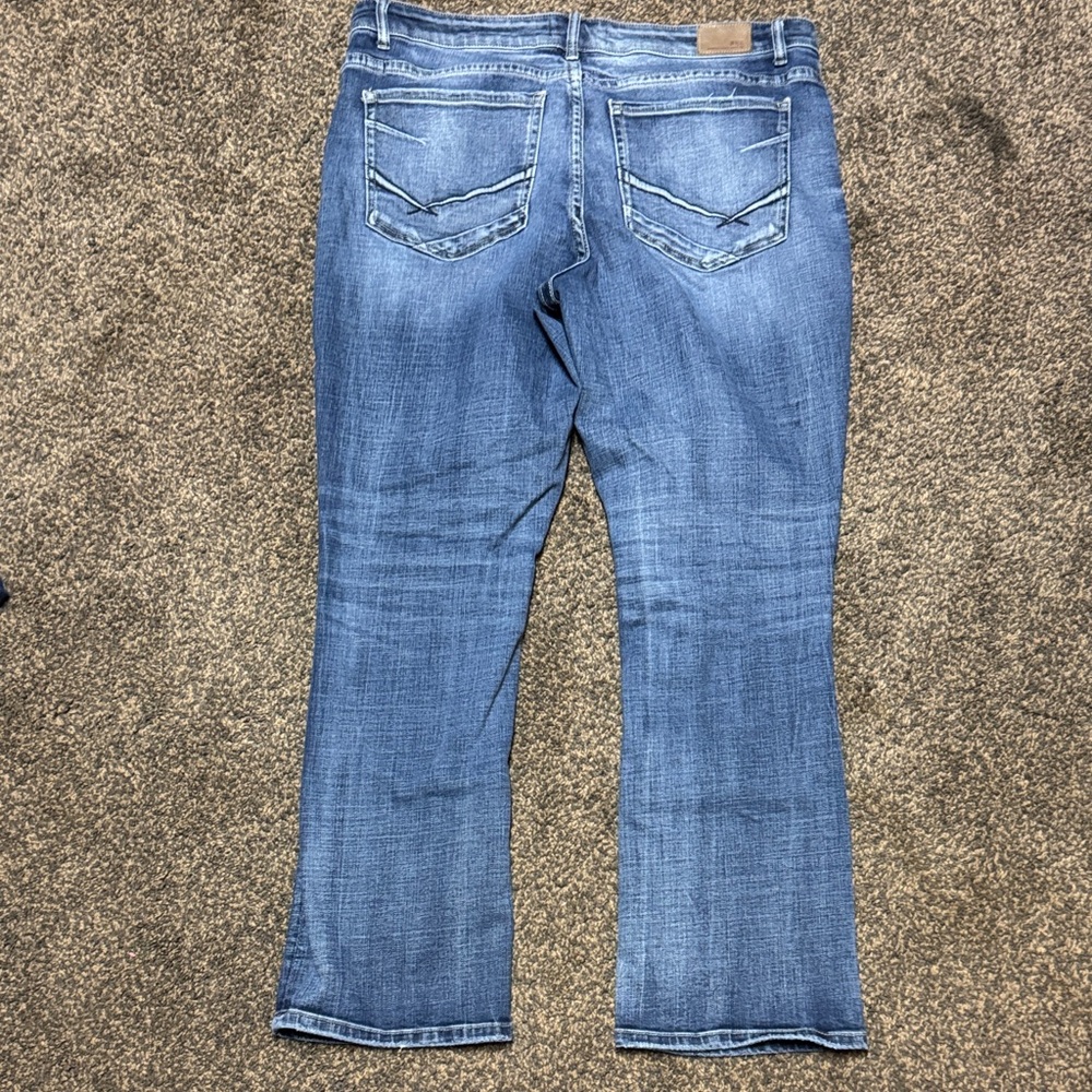 BKE Payton Mid-Rise Women’s Boot Cut Jeans Buckle Size 36x29.5 36 18 18W